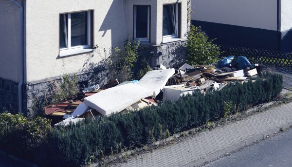 Yard Junk Removal in New Smyrna Beach