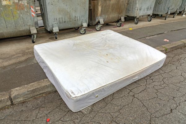 Box Spring Disposal in New Smyrna Beach