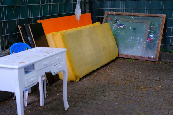 Old Furniture Disposal in New Smyrna Beach